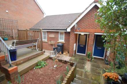 Property For Rent Isaac Grove, Torquay