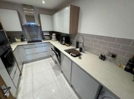 Half Moon Court, Paignton, Image 3