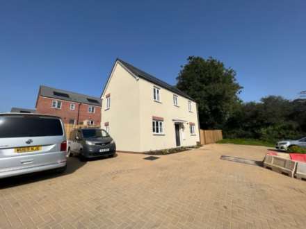 Maple Grove, Ivybridge, Image 1