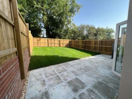 Maple Grove, Ivybridge, Image 2
