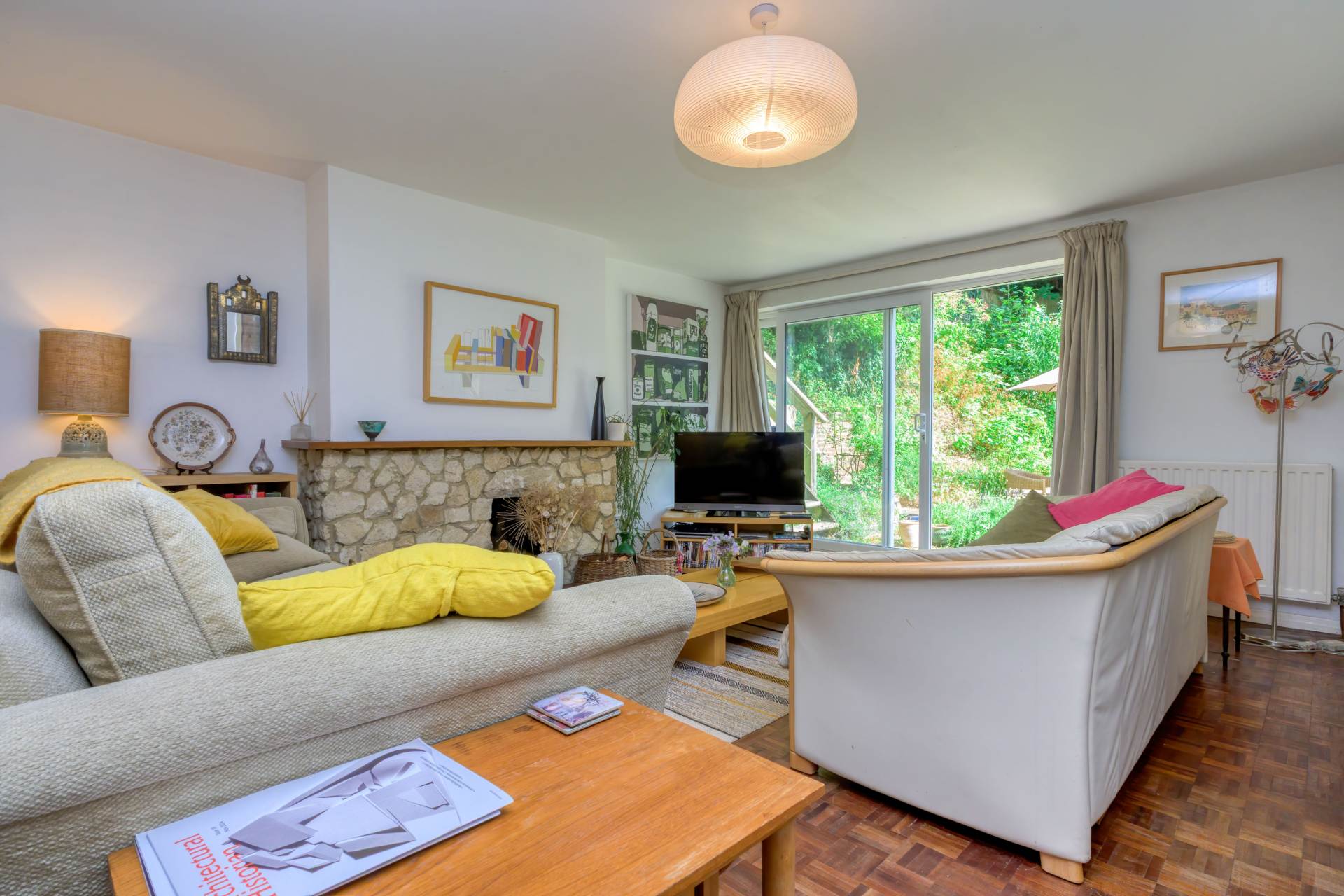 Longhurst Close, Caversham, Image 2
