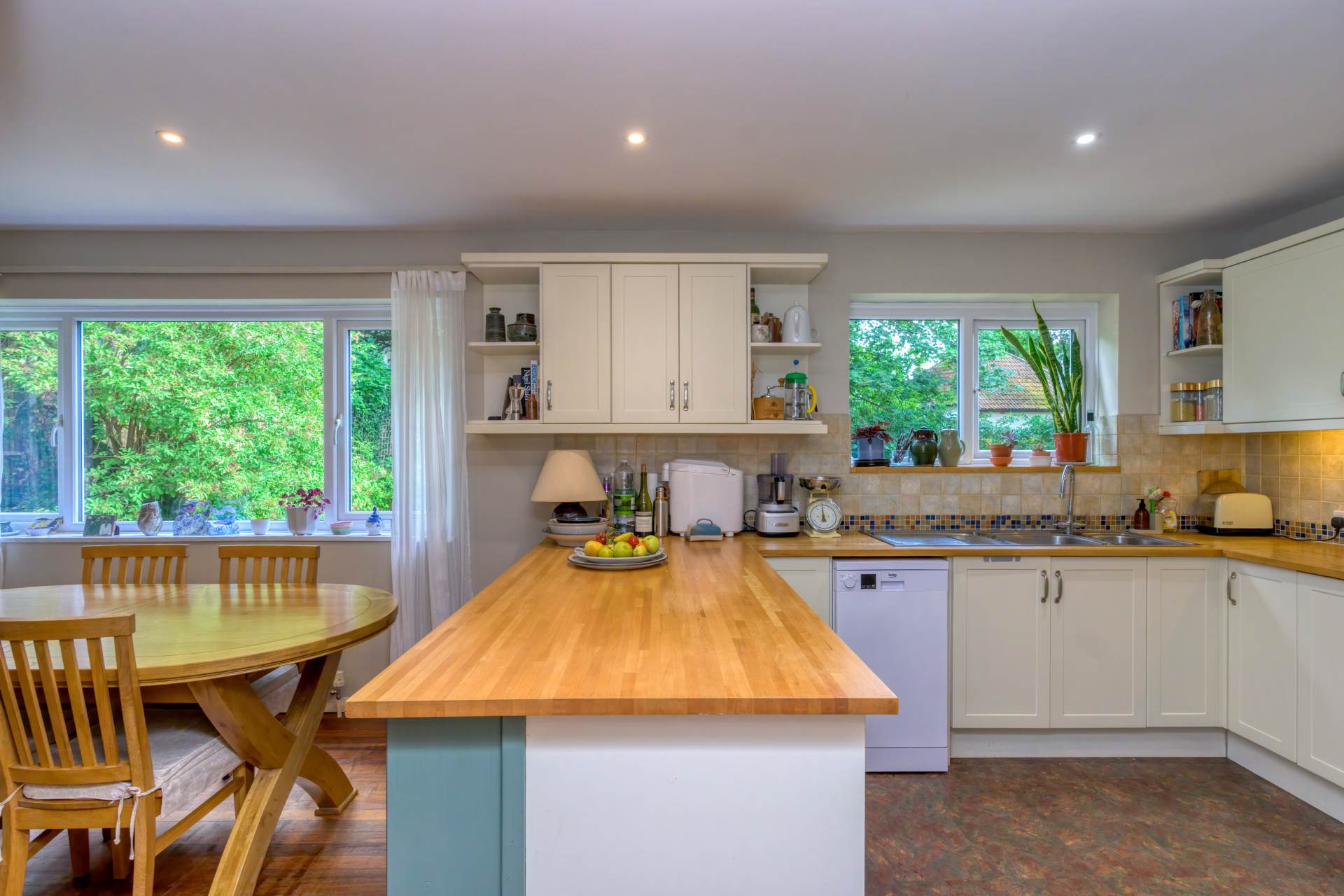 Longhurst Close, Caversham, Image 9