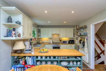 Longhurst Close, Caversham, Image 10