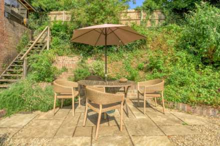 Longhurst Close, Caversham, Image 25