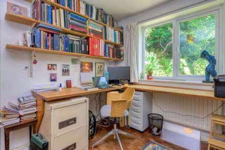 Longhurst Close, Caversham, Image 7