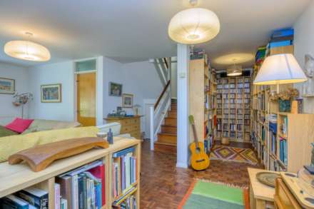Longhurst Close, Caversham, Image 8