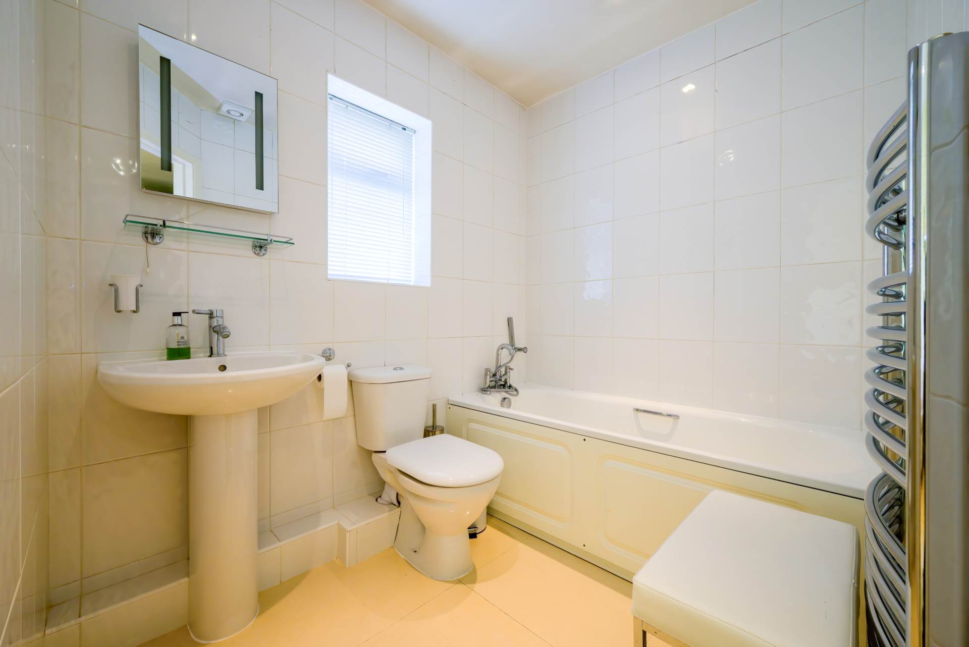 Ilkley Road, Caversham Heights, Image 13