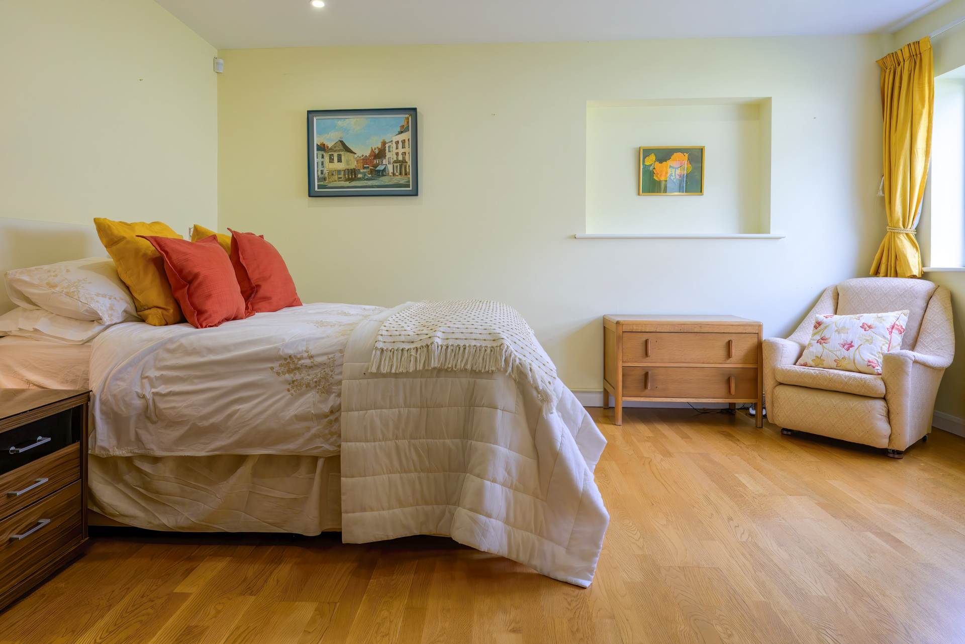 Ilkley Road, Caversham Heights, Image 15