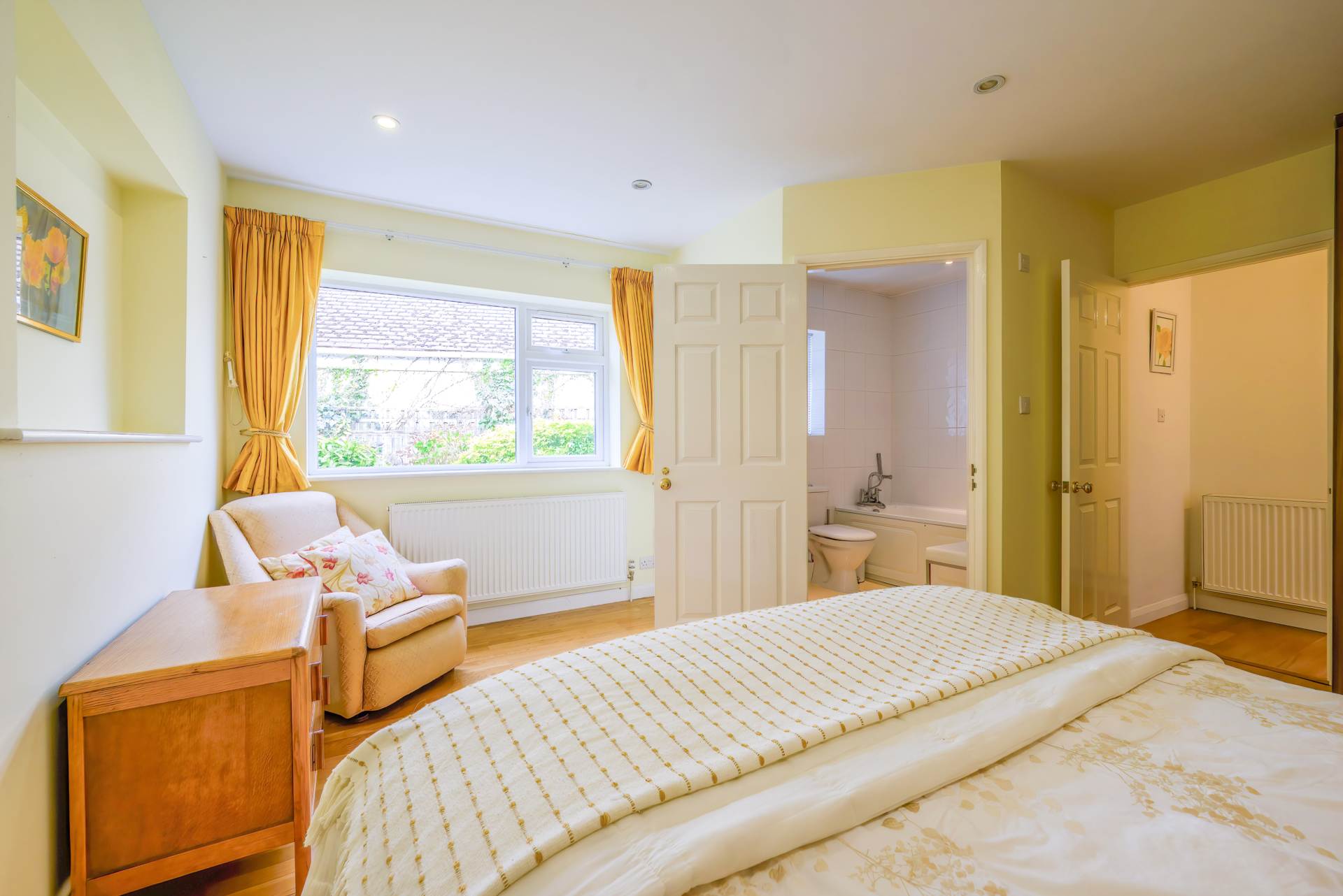 Ilkley Road, Caversham Heights, Image 4