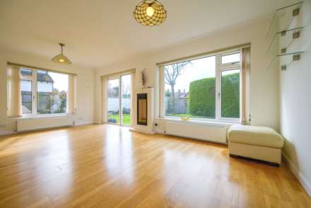 Ilkley Road, Caversham Heights, Image 3