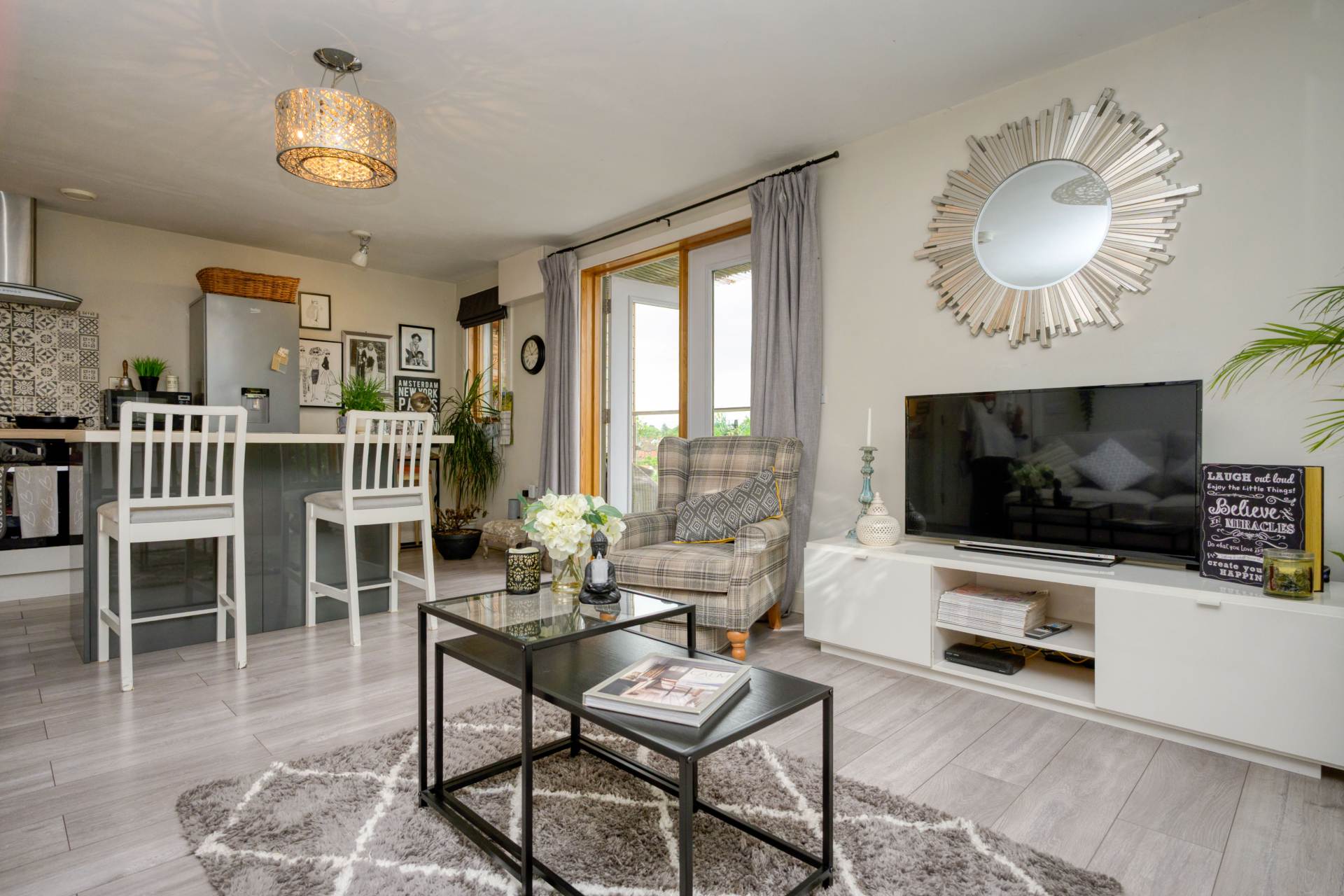 Grove Hill Close, Caversham, Image 3