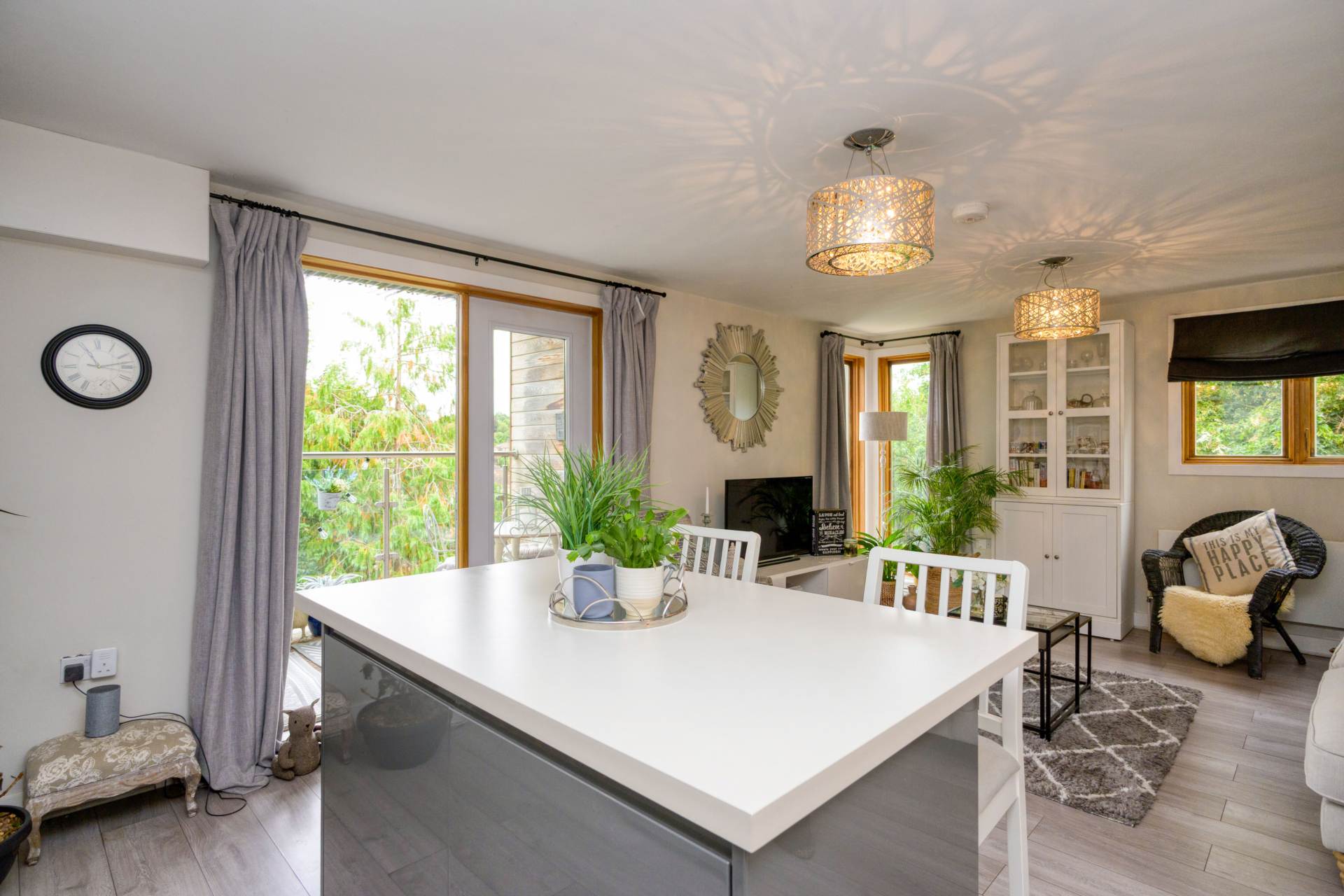 Grove Hill Close, Caversham, Image 5