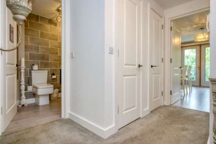 Grove Hill Close, Caversham, Image 17