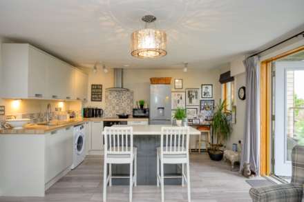 Grove Hill Close, Caversham, Image 2