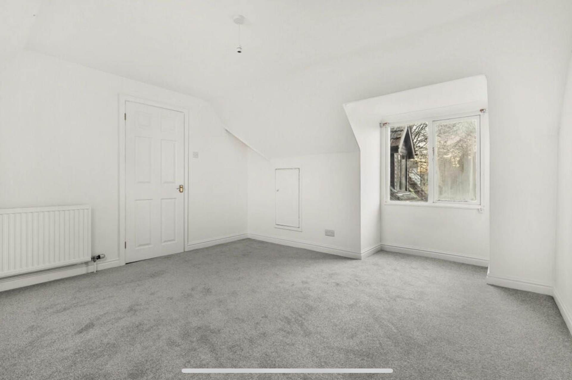 Upper Woodcote Road, Caversham Heights, Image 16