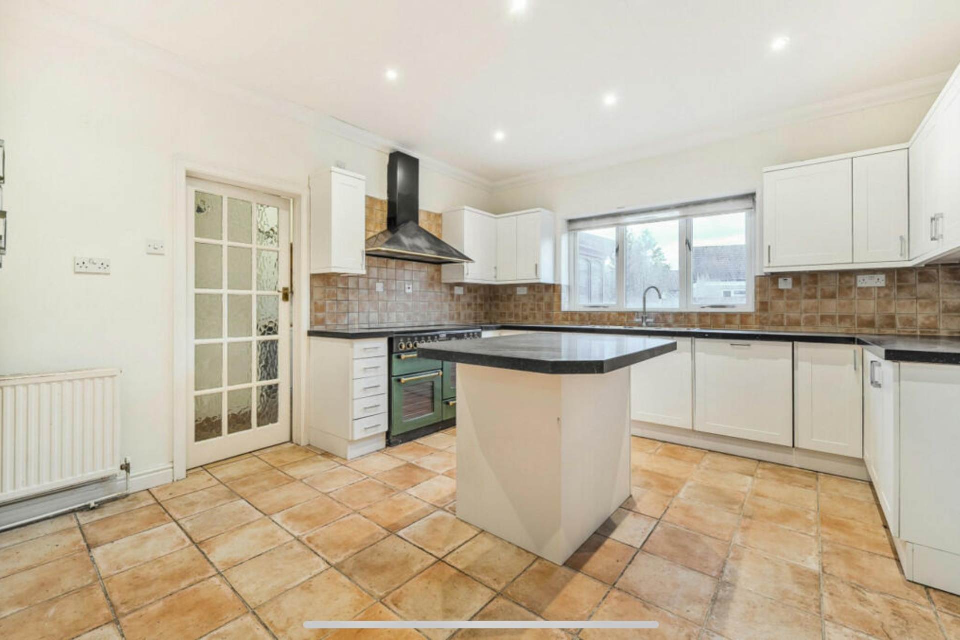 Upper Woodcote Road, Caversham Heights, Image 3