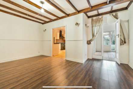 Upper Woodcote Road, Caversham Heights, Image 10