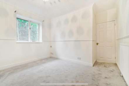 Upper Woodcote Road, Caversham Heights, Image 15