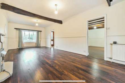 Upper Woodcote Road, Caversham Heights, Image 7