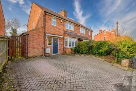 Peppard Road, Emmer Green, Image 1