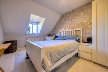 Send Road, Caversham, Image 9