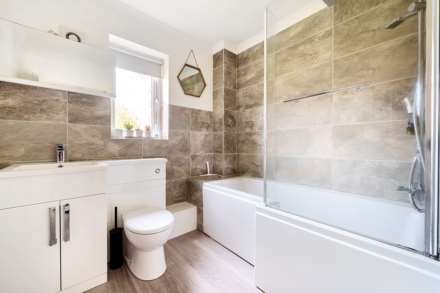 Lowfield Road, Caversham Park, Image 4