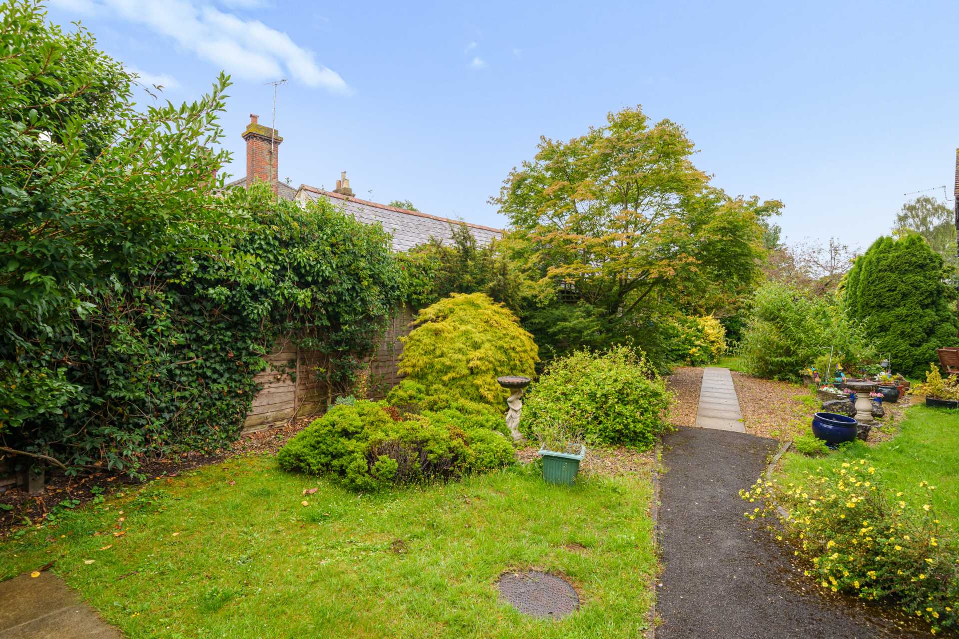 Fishers Court Peppard Road, Emmer Green, Image 11