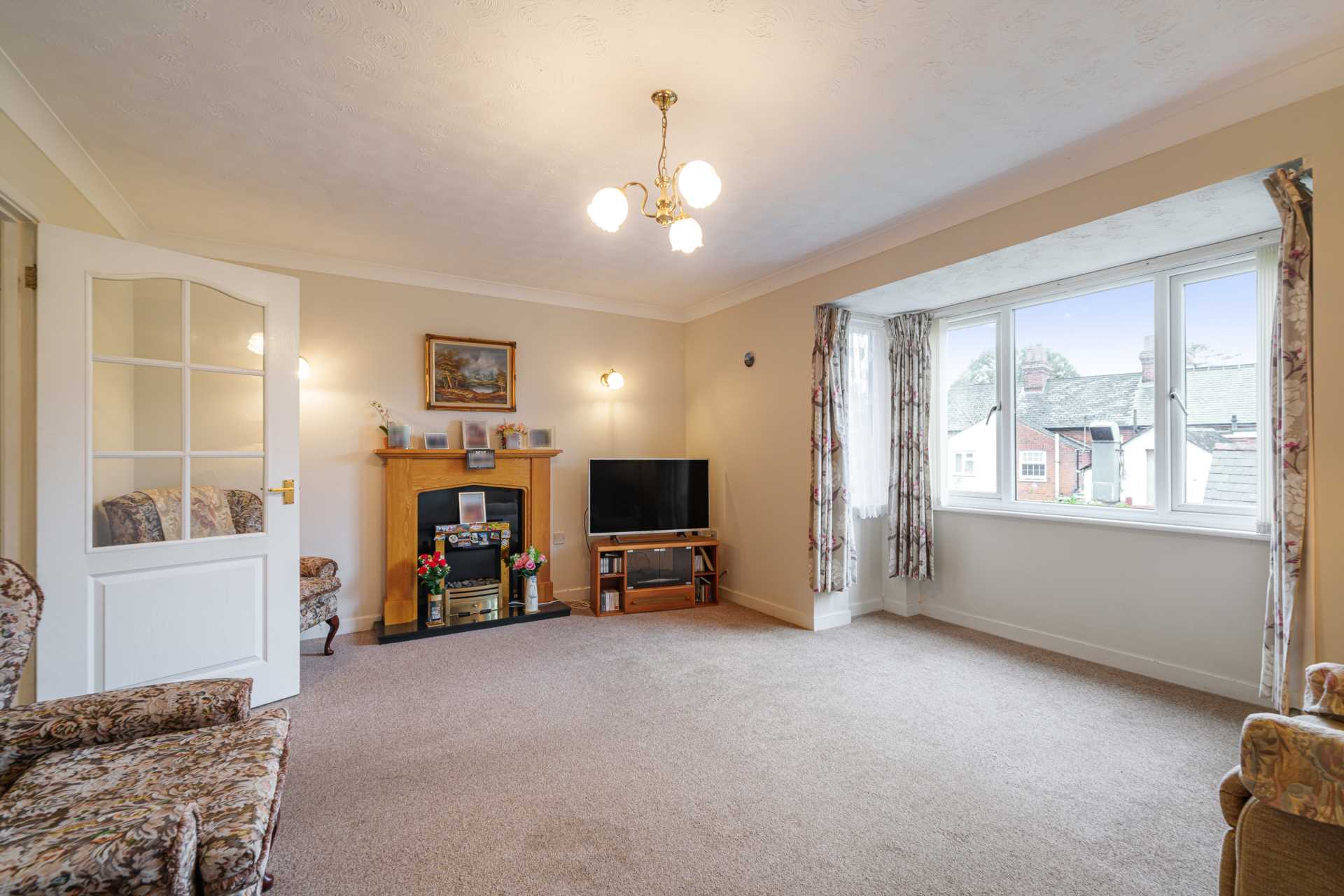 Fishers Court Peppard Road, Emmer Green, Image 2