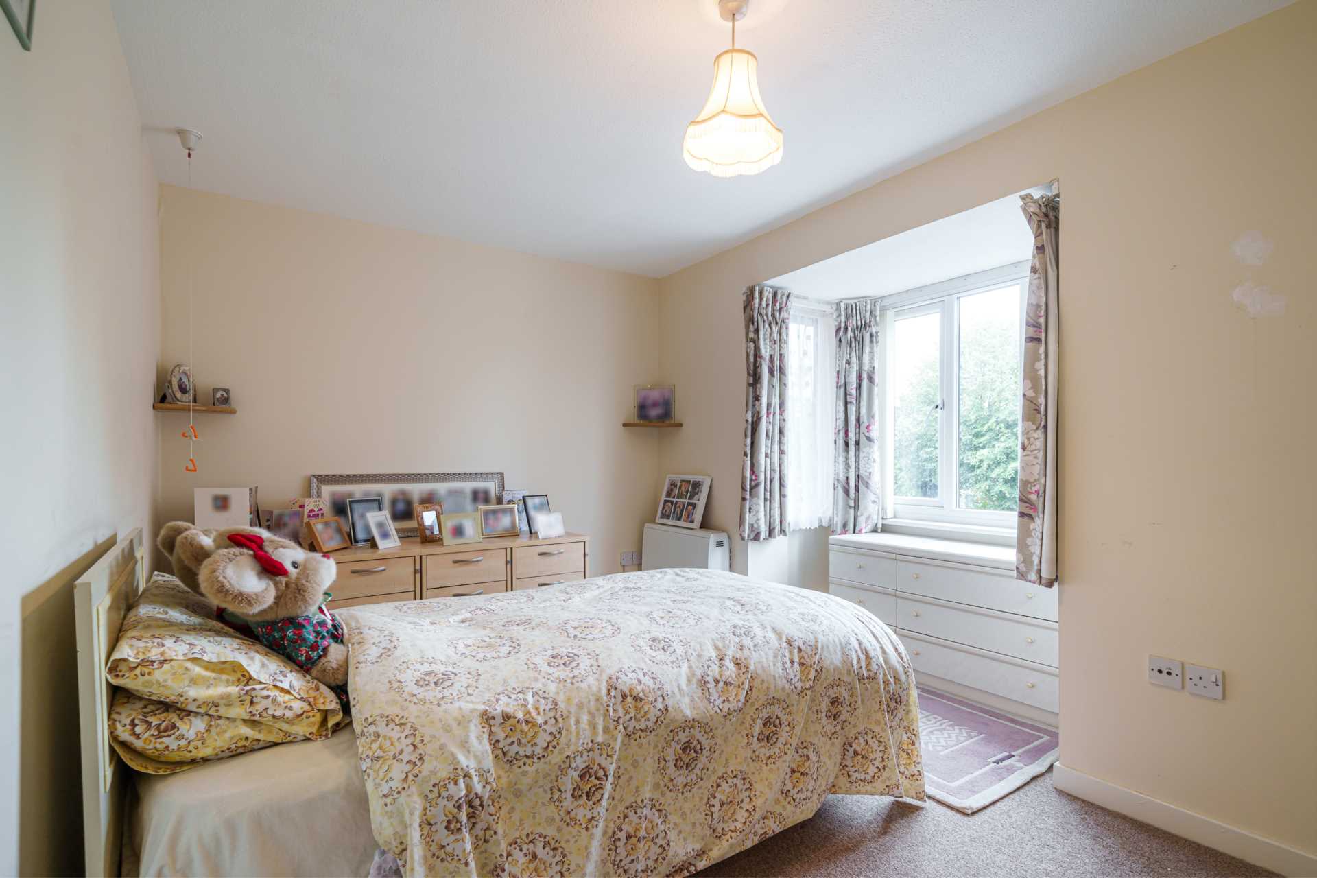 Fishers Court Peppard Road, Emmer Green, Image 6