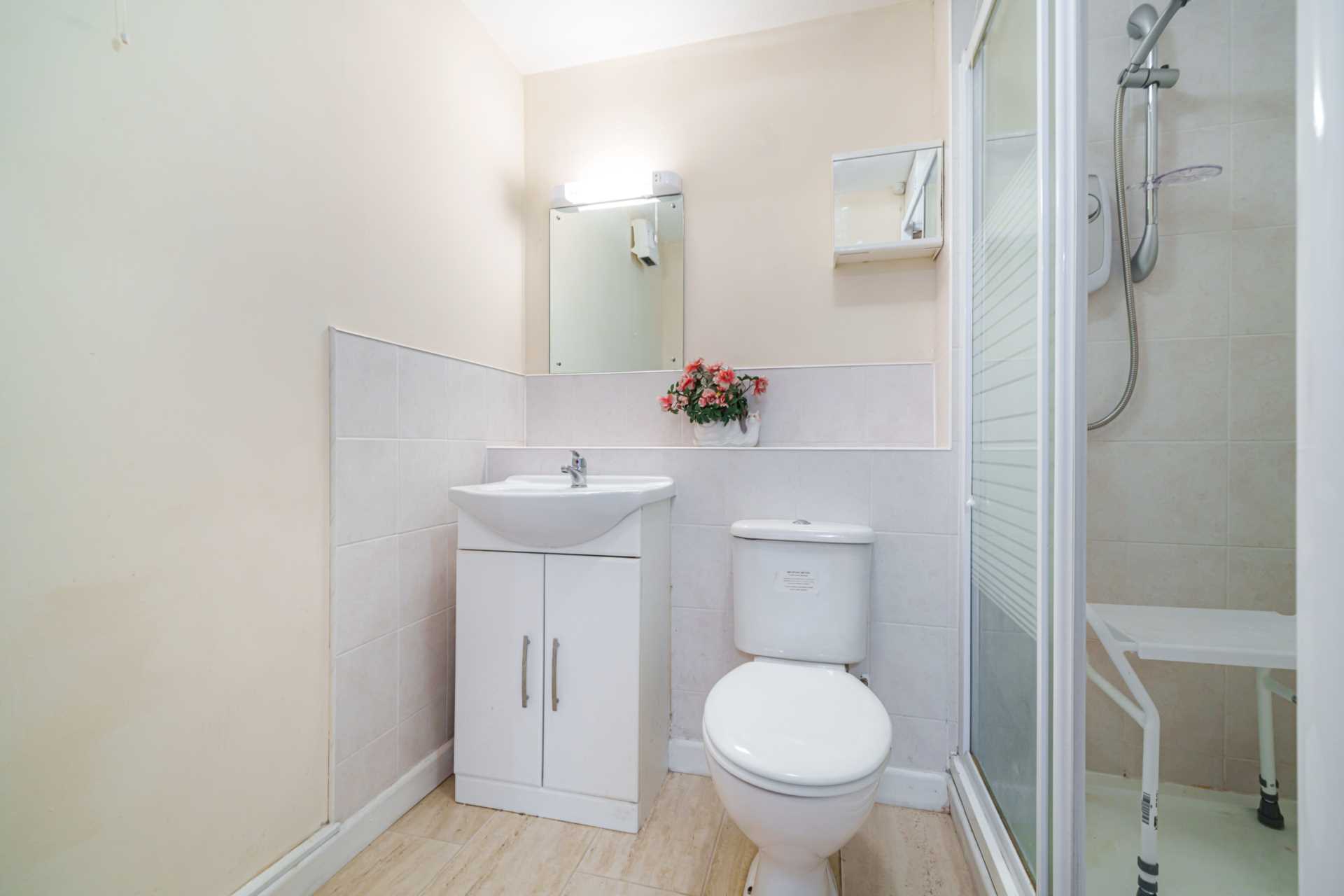 Fishers Court Peppard Road, Emmer Green, Image 9