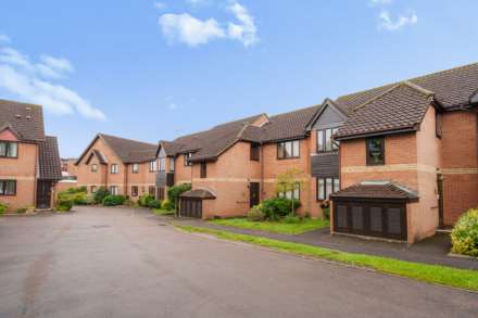 Fishers Court Peppard Road, Emmer Green, Image 12