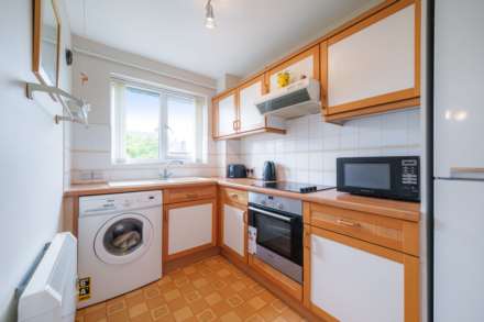 Fishers Court Peppard Road, Emmer Green, Image 4