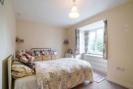 Fishers Court Peppard Road, Emmer Green, Image 6