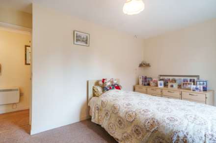 Fishers Court Peppard Road, Emmer Green, Image 7