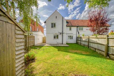 Kidmore End Road, Emmer Green, Image 21