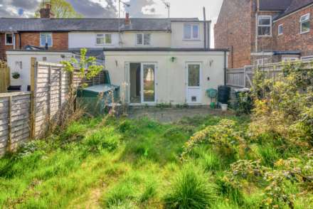 Kidmore End Road, Emmer Green, Image 13