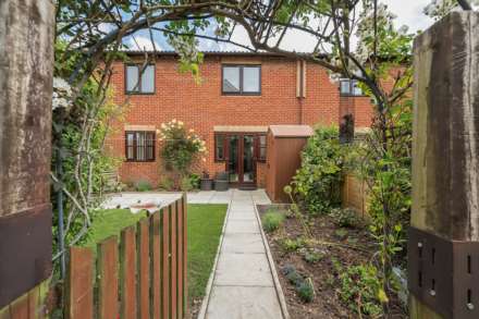 Unity Court, Emmer Green, Image 11