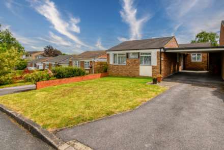 3 Bedroom Bungalow, Dacre Avenue, Caversham Park