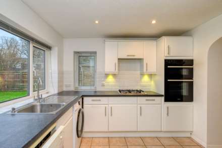 Marchwood Ave, Emmer Green, Image 10
