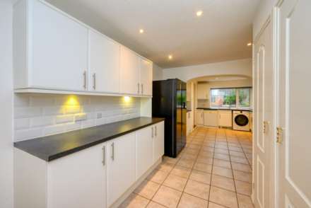 Marchwood Ave, Emmer Green, Image 11