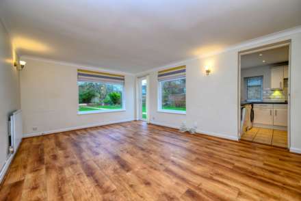 Marchwood Ave, Emmer Green, Image 9