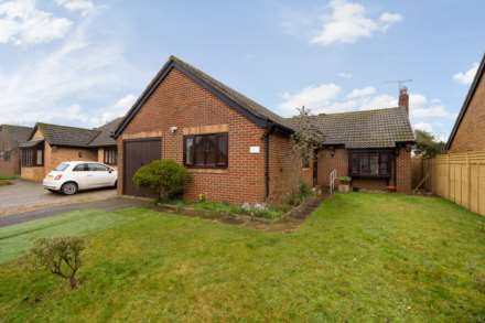 Property For Sale Ilex Close, Sonning Common, Reading