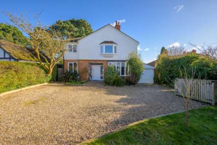 5 Bedroom Detached, Upper Woodcote, Caversham Heights
