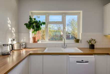 Upper Woodcote, Caversham Heights, Image 13