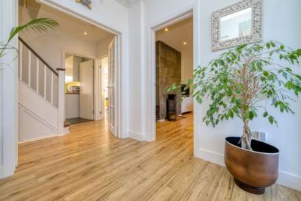 Upper Woodcote, Caversham Heights, Image 2