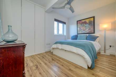 Upper Woodcote, Caversham Heights, Image 25