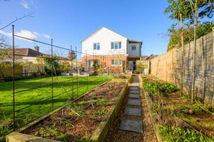 Upper Woodcote, Caversham Heights, Image 30
