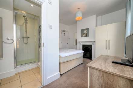 Hemdean Road, Caversham, Image 10
