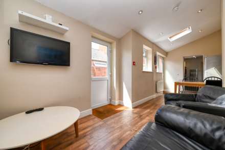 Hemdean Road, Caversham, Image 5