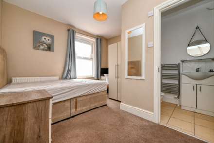 Hemdean Road, Caversham, Image 9